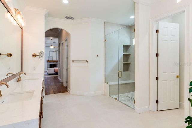11027 HAWKSHEAD COURT, Windermere, FL 34786