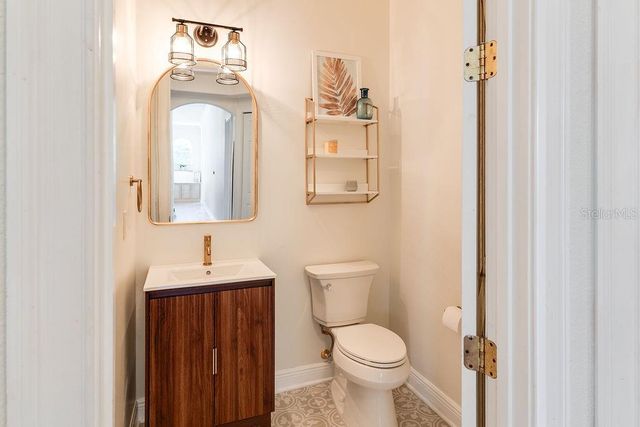 11027 HAWKSHEAD COURT, Windermere, FL 34786