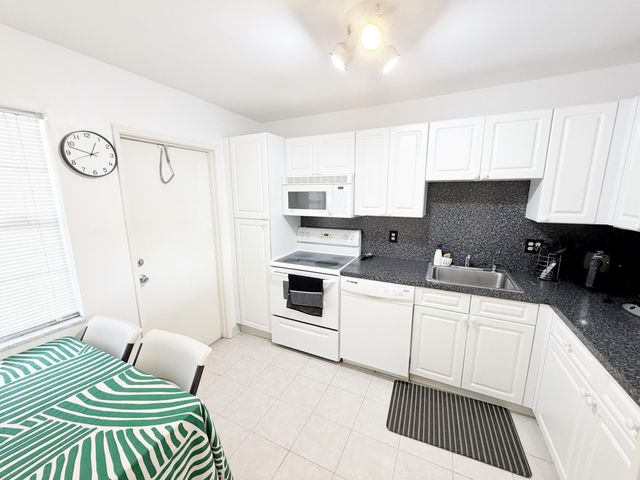 2681 S Course Drive 511, Pompano Beach, FL 33069