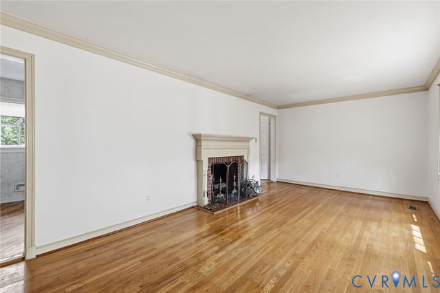 7505 Broadmoor Dr, Henrico, VA 23229