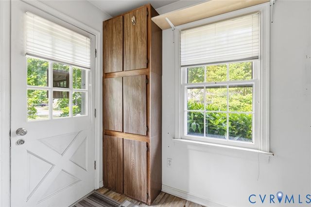 7505 Broadmoor Dr, Henrico, VA 23229