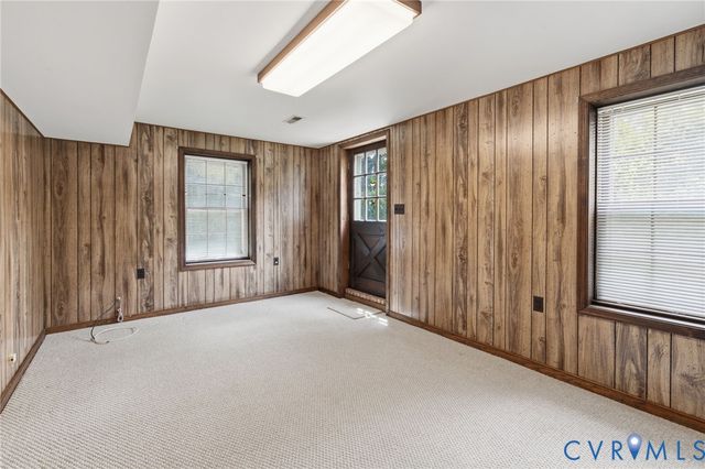 7505 Broadmoor Dr, Henrico, VA 23229