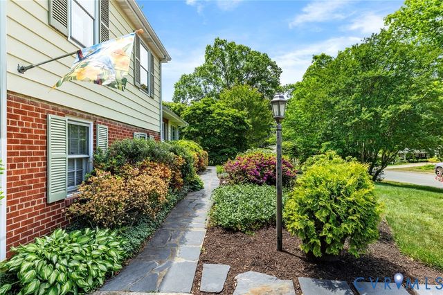 7505 Broadmoor Dr, Henrico, VA 23229