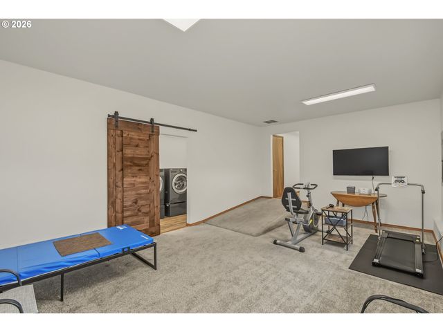 1656 Ne MCDANIEL Ln, Mc Minnville, OR 97128