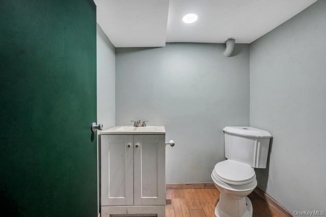 120 South 2nd, New Hyde Park, NY 11040