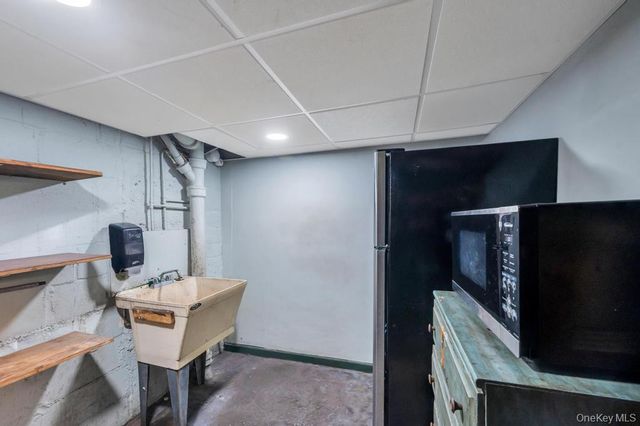 120 South 2nd, New Hyde Park, NY 11040