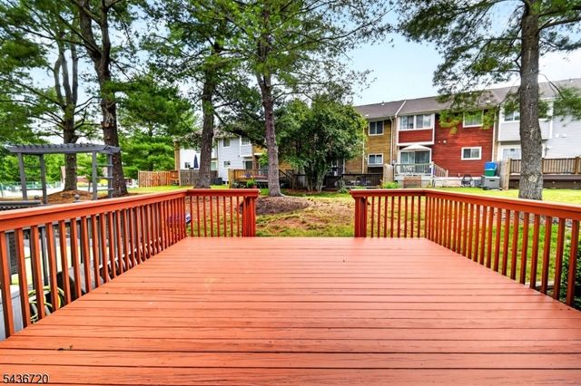 3 Whitehall Ct, Hillsborough Twp., NJ 08844
