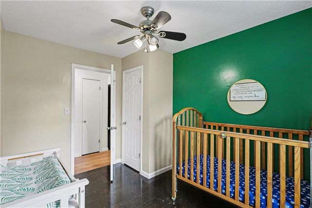 207 Jackson Avenue, Liberty, MO 64068