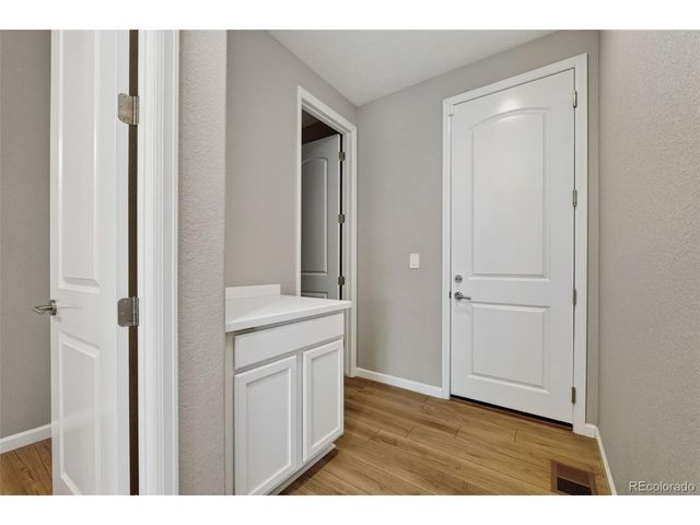 6458 Amur Ct, Castle Rock, CO 80108
