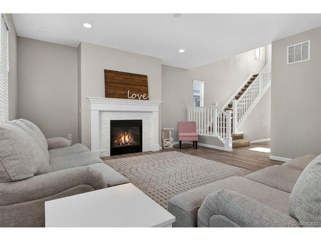 6458 Amur Ct, Castle Rock, CO 80108