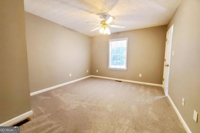 453 Jackson Lake Inn Road, Jackson, GA 30233