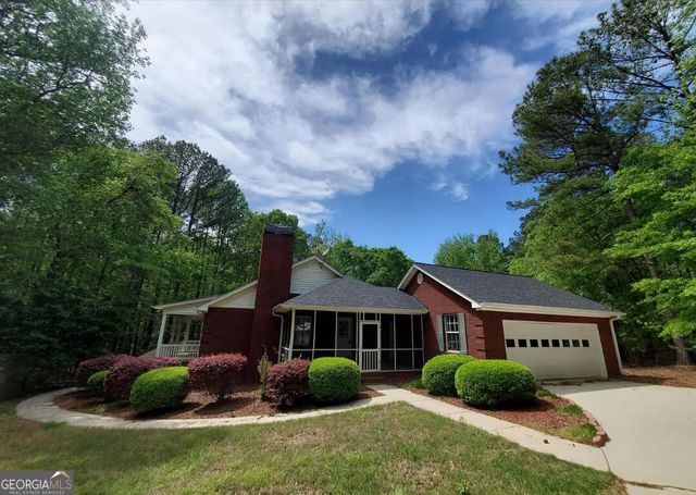 453 Jackson Lake Inn Road, Jackson, GA 30233