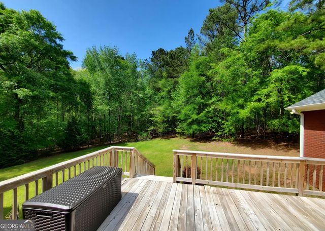 453 Jackson Lake Inn Road, Jackson, GA 30233