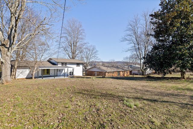 1636 Green Hill Drive, Hixson, TN 37343