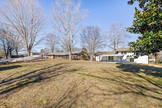 1636 Green Hill Drive, Hixson, TN 37343