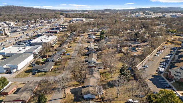 1636 Green Hill Drive, Hixson, TN 37343