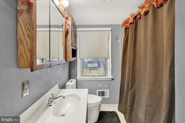 526 HARDING AVE, Reading, PA 19607