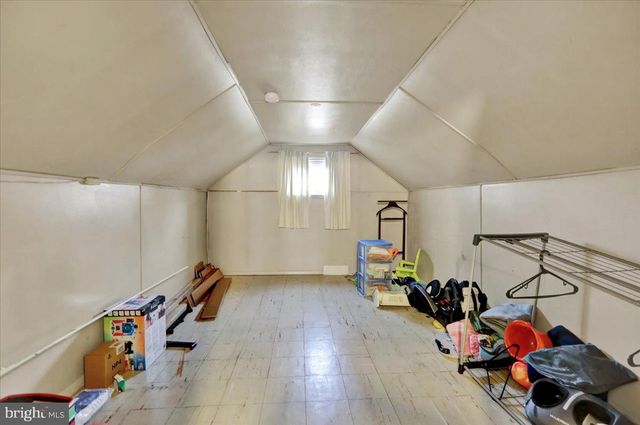 526 HARDING AVE, Reading, PA 19607