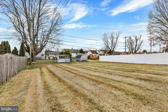 526 HARDING AVE, Reading, PA 19607