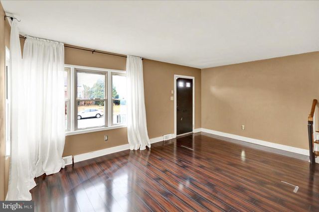 526 HARDING AVE, Reading, PA 19607