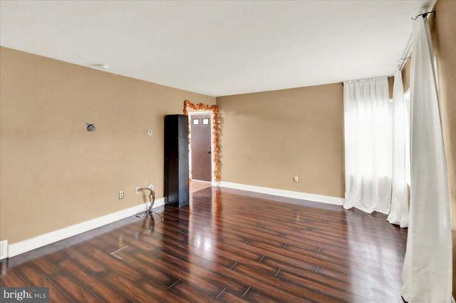 526 HARDING AVE, Reading, PA 19607