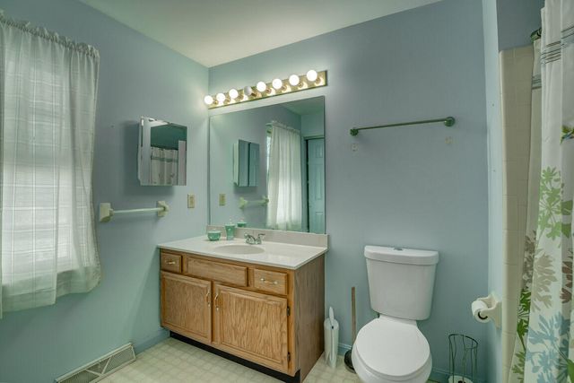 6566 Blossomwood Court, Florence, KY 41042