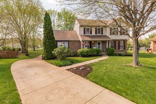 6566 Blossomwood Court, Florence, KY 41042