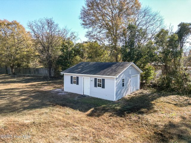 108 Moss Hill Drive, Goldsboro, NC 27530