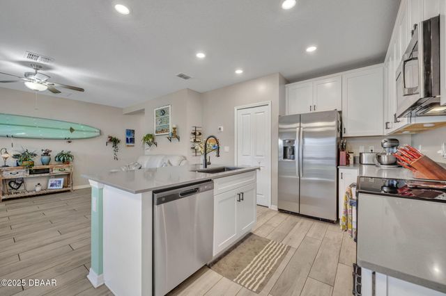 1156 Sand Trap Court, Daytona Beach, FL 32124