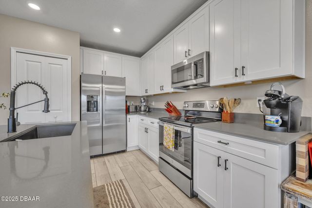 1156 Sand Trap Court, Daytona Beach, FL 32124