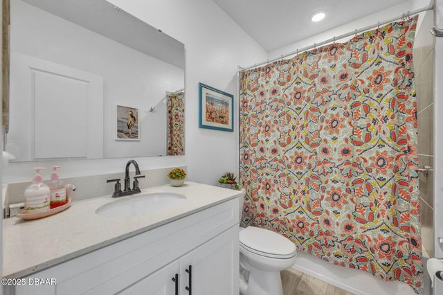 1156 Sand Trap Court, Daytona Beach, FL 32124