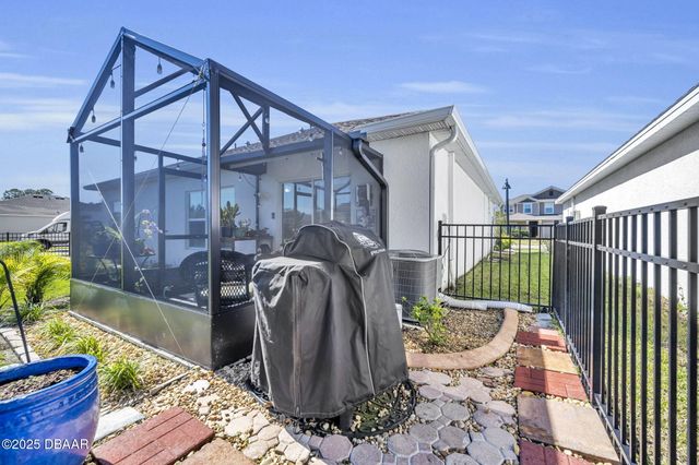 1156 Sand Trap Court, Daytona Beach, FL 32124