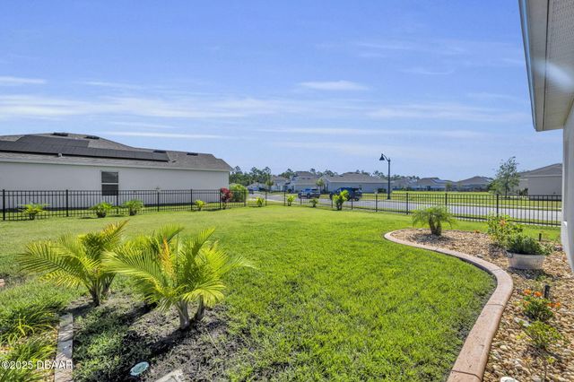 1156 Sand Trap Court, Daytona Beach, FL 32124