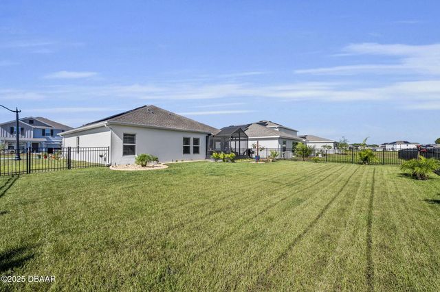 1156 Sand Trap Court, Daytona Beach, FL 32124