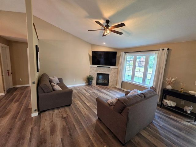 4508 Springfield Drive, Eau Claire, WI 54701