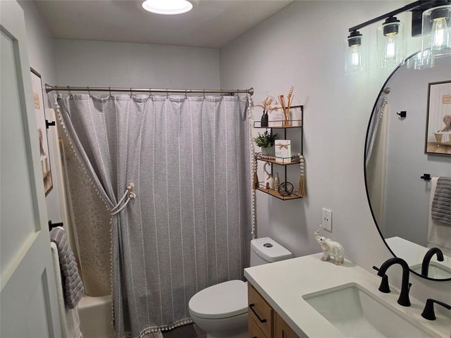 4508 Springfield Drive, Eau Claire, WI 54701