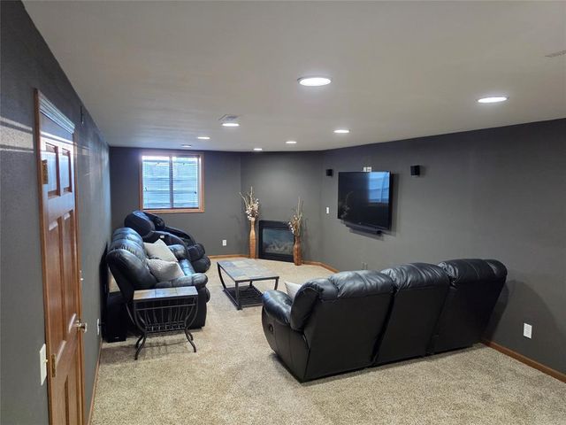 4508 Springfield Drive, Eau Claire, WI 54701