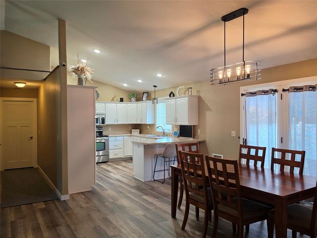 4508 Springfield Drive, Eau Claire, WI 54701
