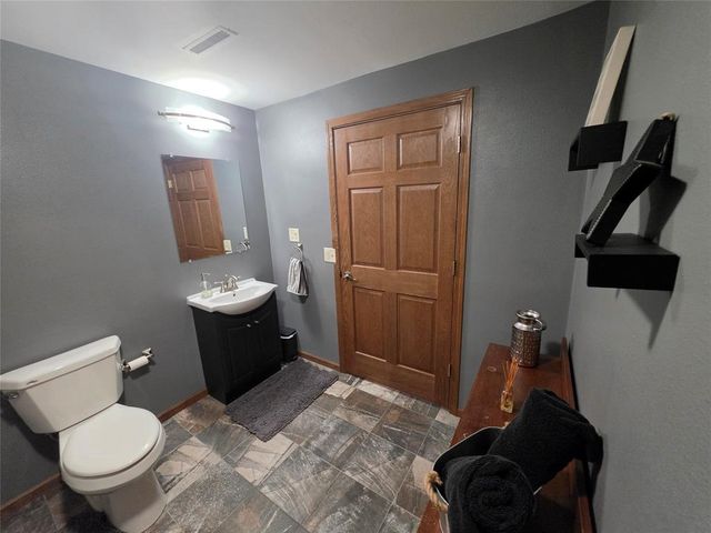 4508 Springfield Drive, Eau Claire, WI 54701