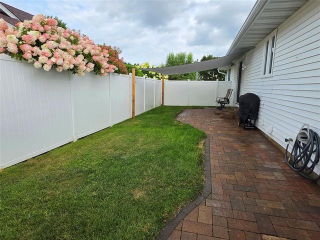 4508 Springfield Drive, Eau Claire, WI 54701