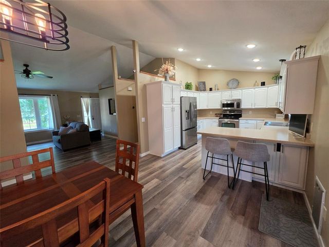 4508 Springfield Drive, Eau Claire, WI 54701