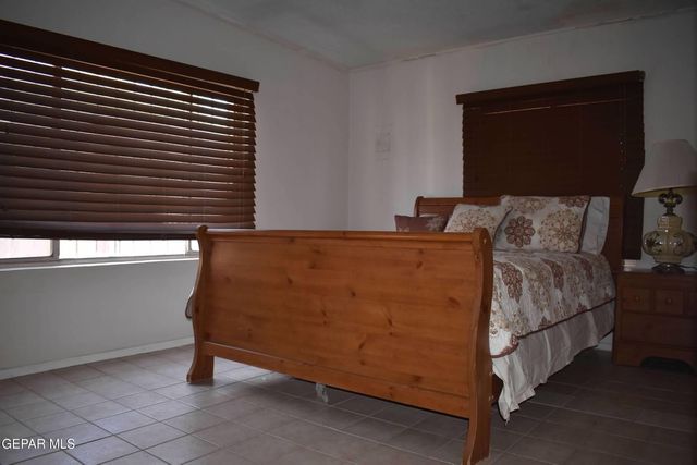 632 MAUER Drive, El Paso, TX 79915