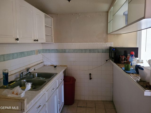 632 MAUER Drive, El Paso, TX 79915