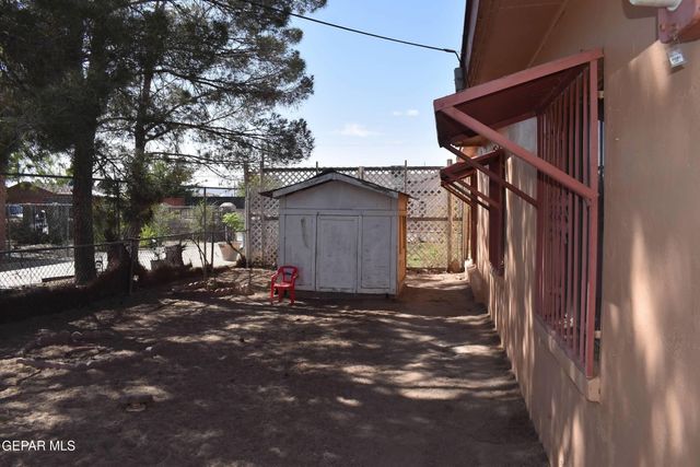 632 MAUER Drive, El Paso, TX 79915