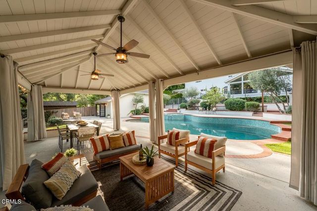 2060 E Altadena Drive, Altadena, CA 91001