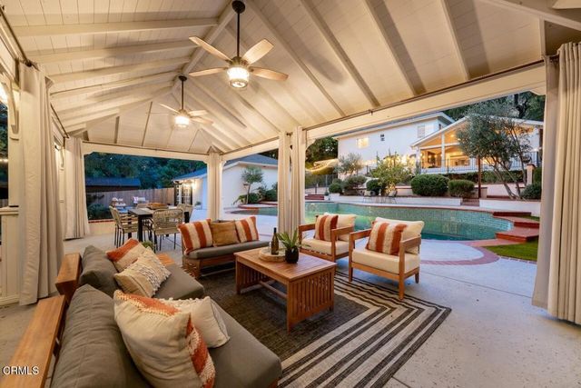 2060 E Altadena Drive, Altadena, CA 91001