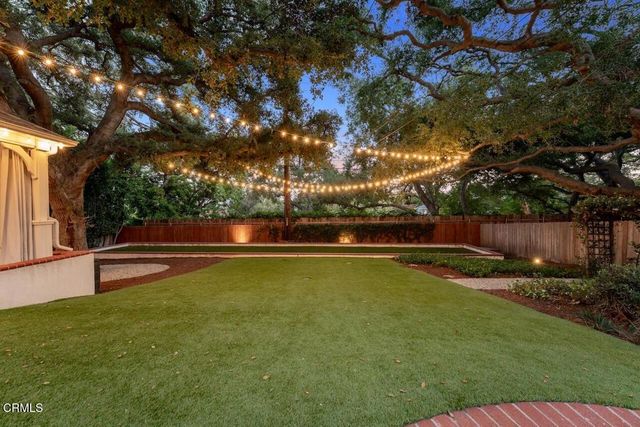 2060 E Altadena Drive, Altadena, CA 91001
