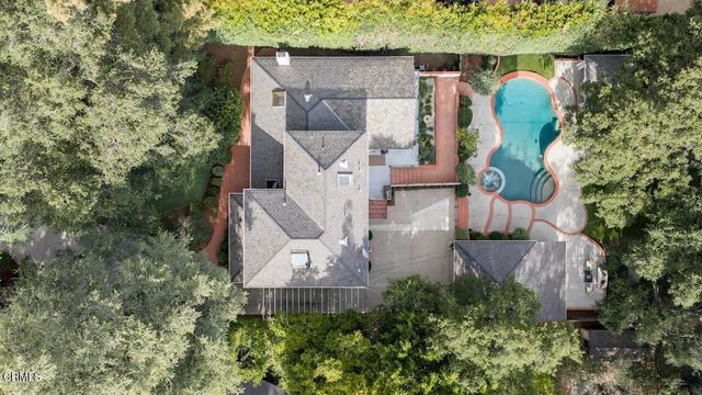 2060 E Altadena Drive, Altadena, CA 91001