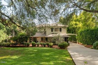 2060 E Altadena Drive, Altadena, CA 91001