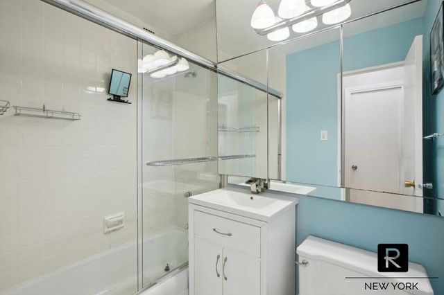 370 E 76th St Apt B707, New York City, NY 10021